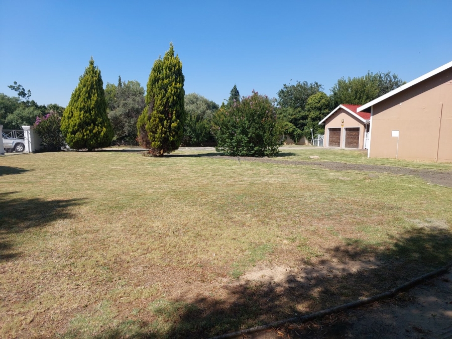 To Let 3 Bedroom Property for Rent in Suidrand Free State